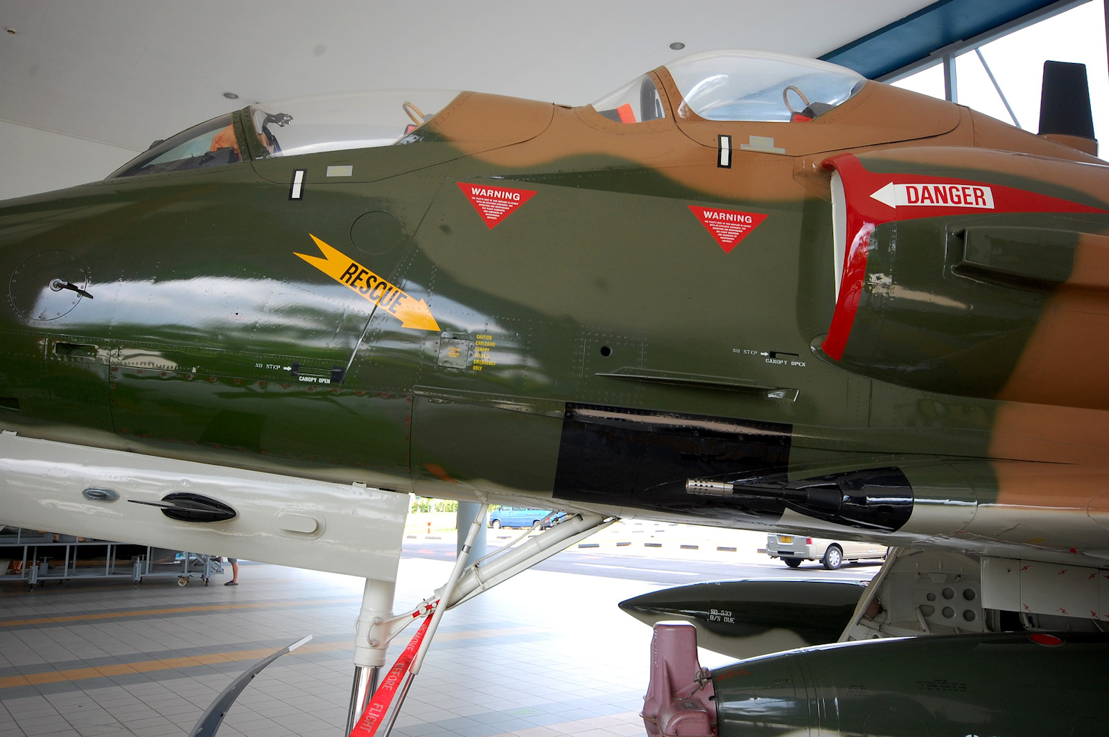 Il museo dell aviazione militare di Singapore a Paya Lebar