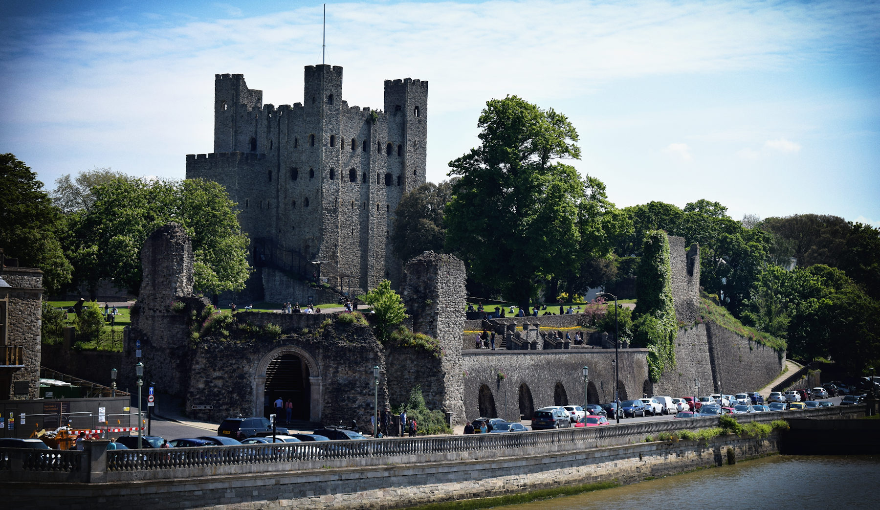 Il castello di Rochester visto dal ponte