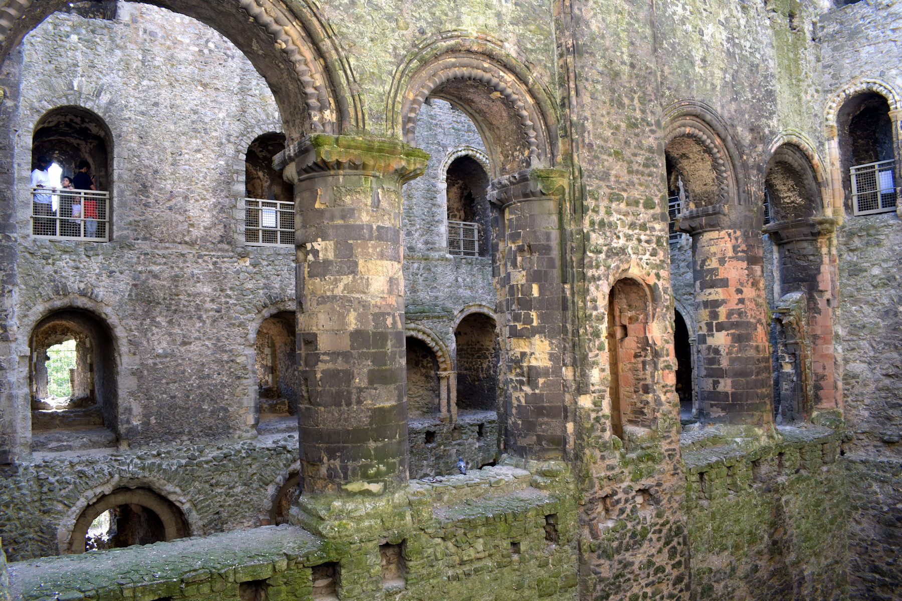 L'interno del mastio del castello
