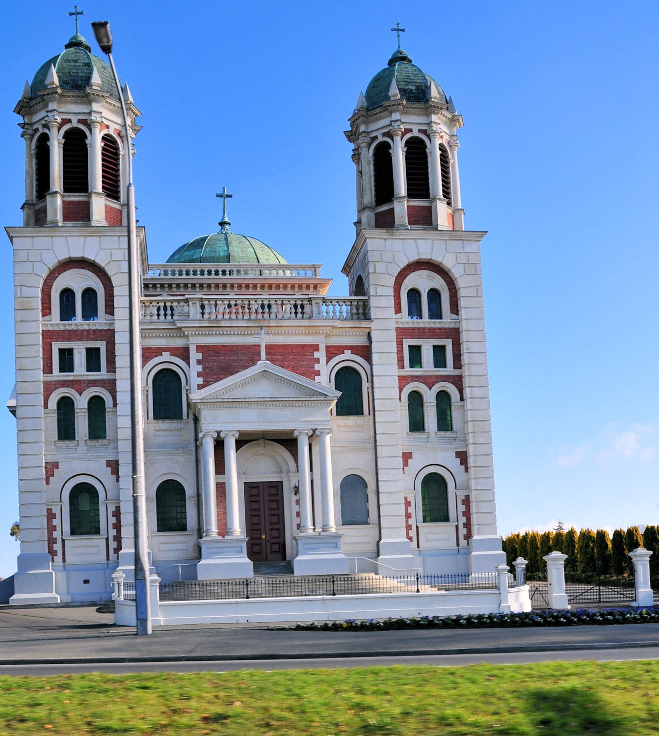 Massi di Moeraki, museo dell aviazione e chiese - Viaggio in Nuova Zelanda #9