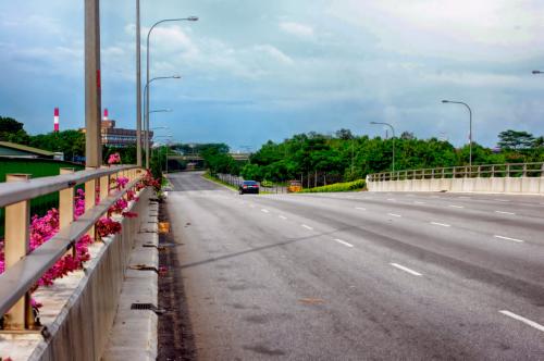 Singapore e' un'isola di cinquanta chilometri per