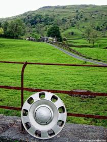 Una Fiat 500 ha lasciato una traccia nel Lake District
